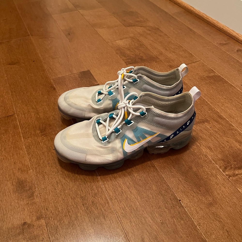 2019
Air VaporMax 2019 SE 'Wolf Grey Blue'